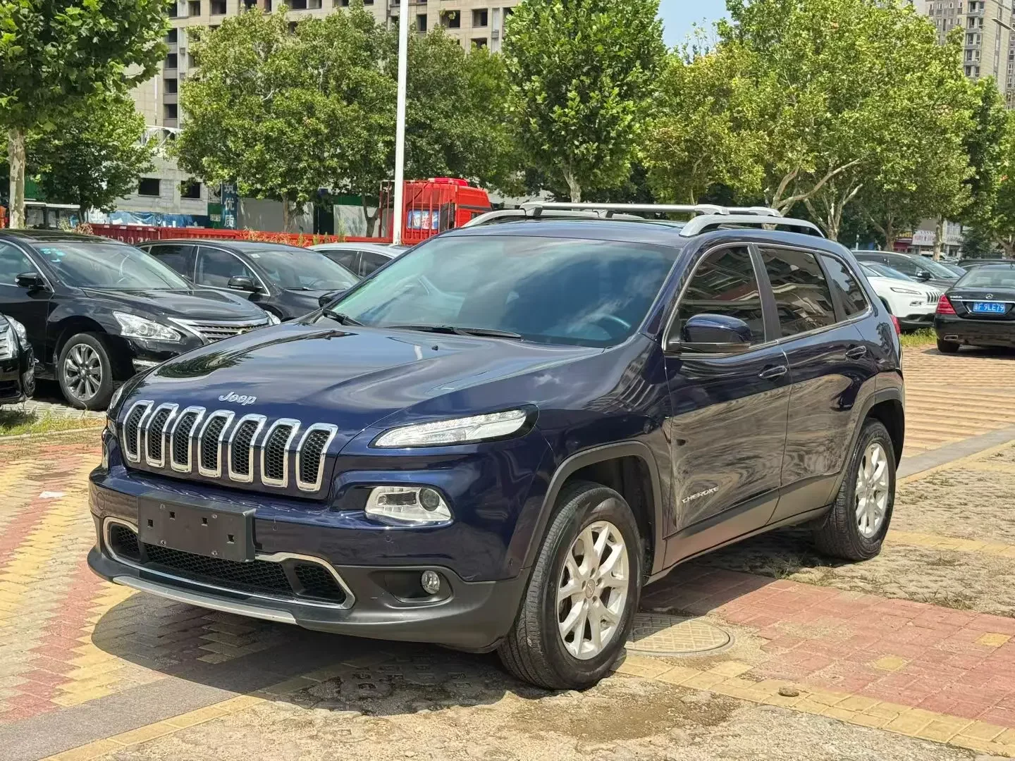 Jeep Cherokee