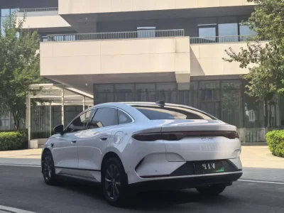 BYD Qin L EV