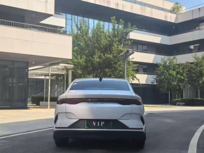 BYD Qin L EV