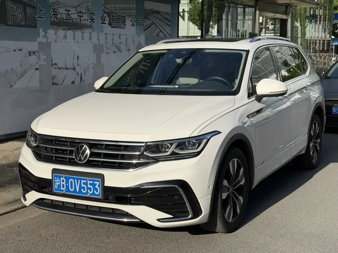Volkswagen Tiguan L