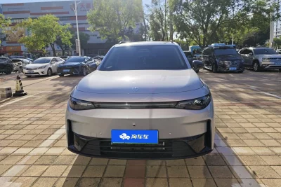 Leapmotor C16