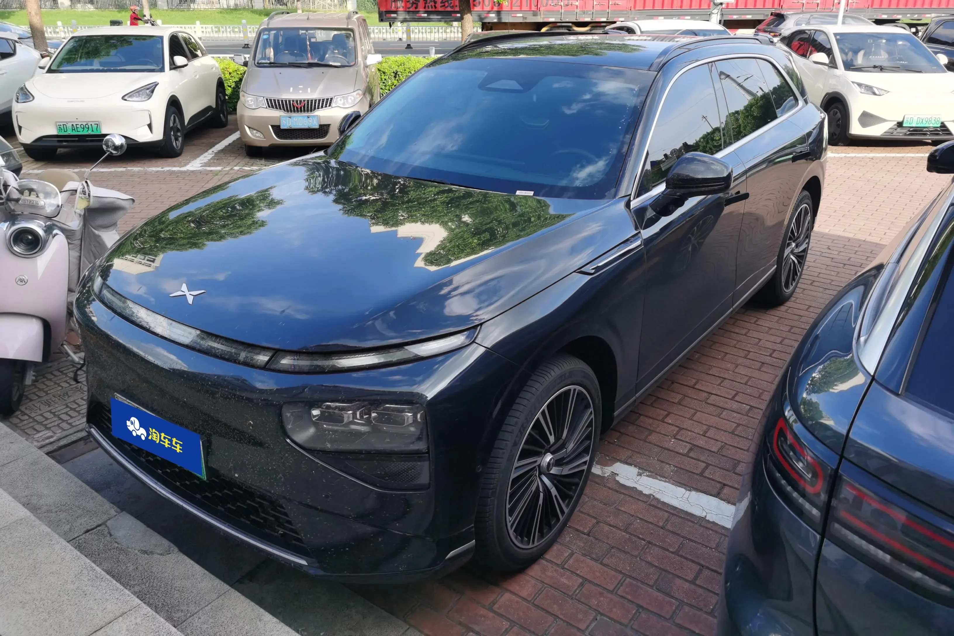 XPeng G9