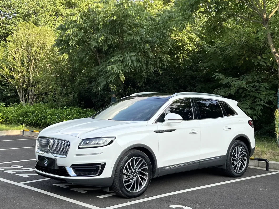 Lincoln Voyager