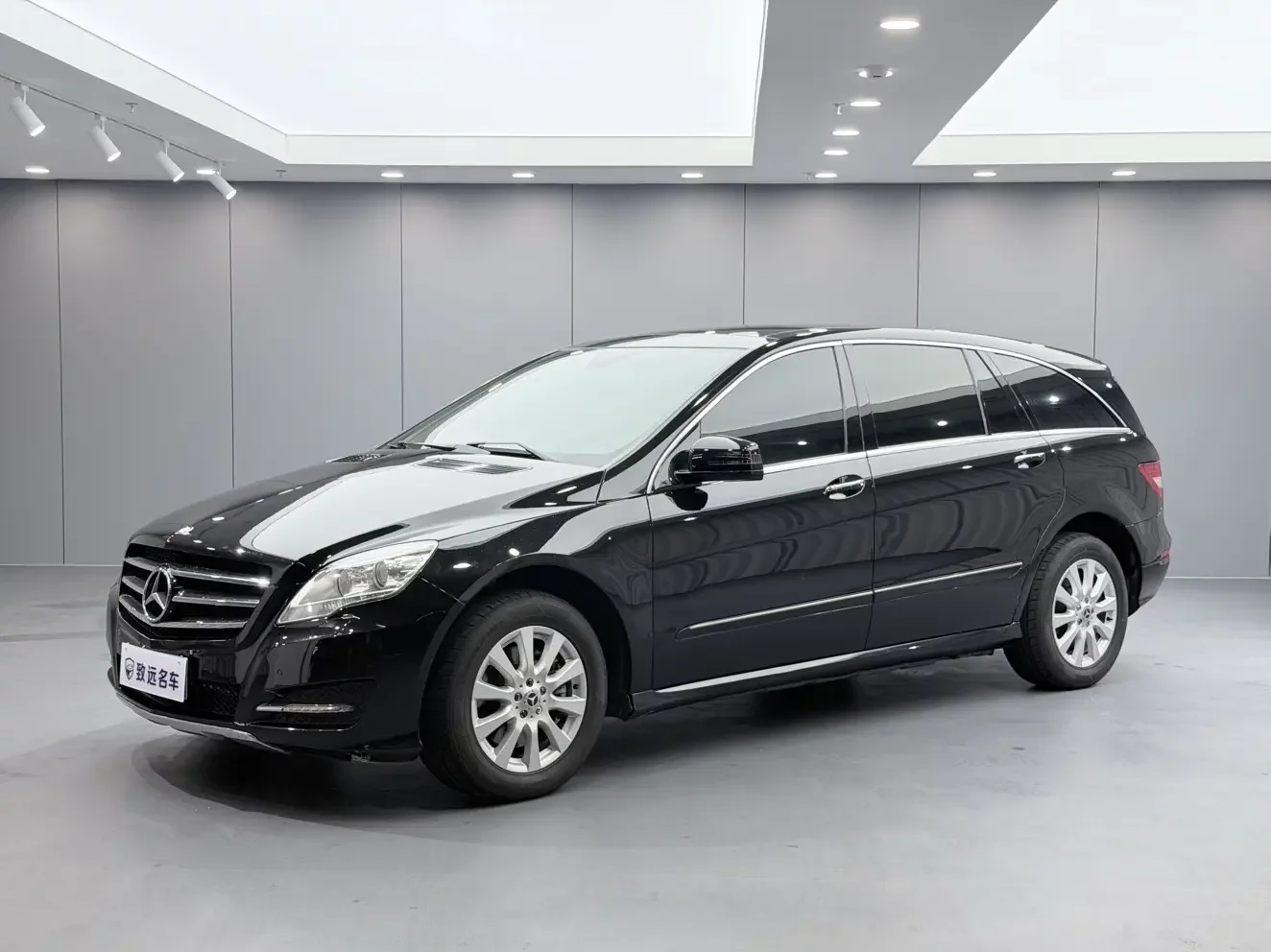 Mercedes-Benz R-Class
