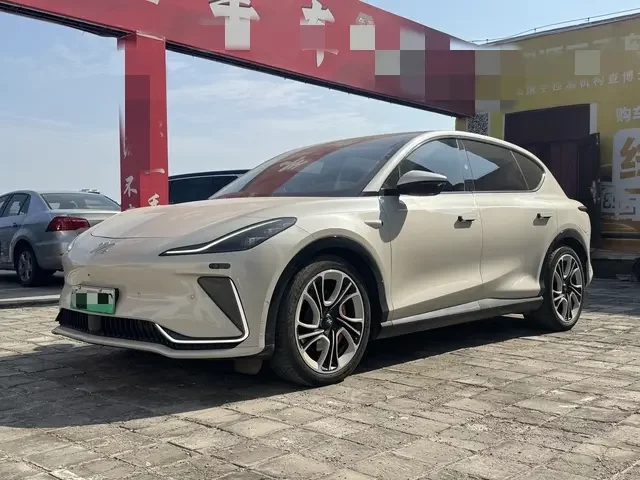 IM Motors Zhiji LS7