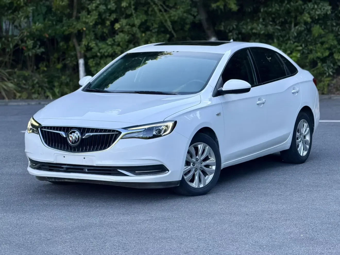 Buick Yinglang