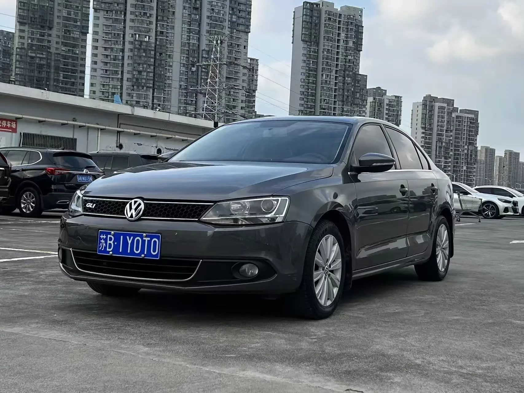 Volkswagen Sagitar