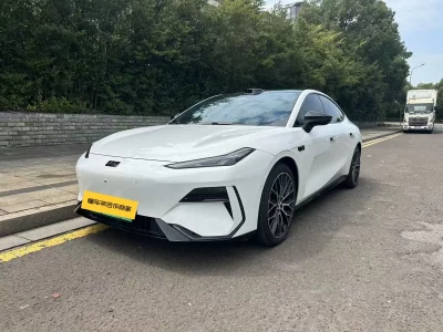 Geely Galaxy E8