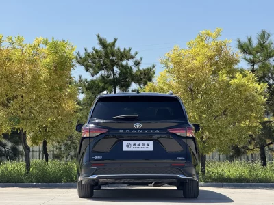 Toyota Granvia