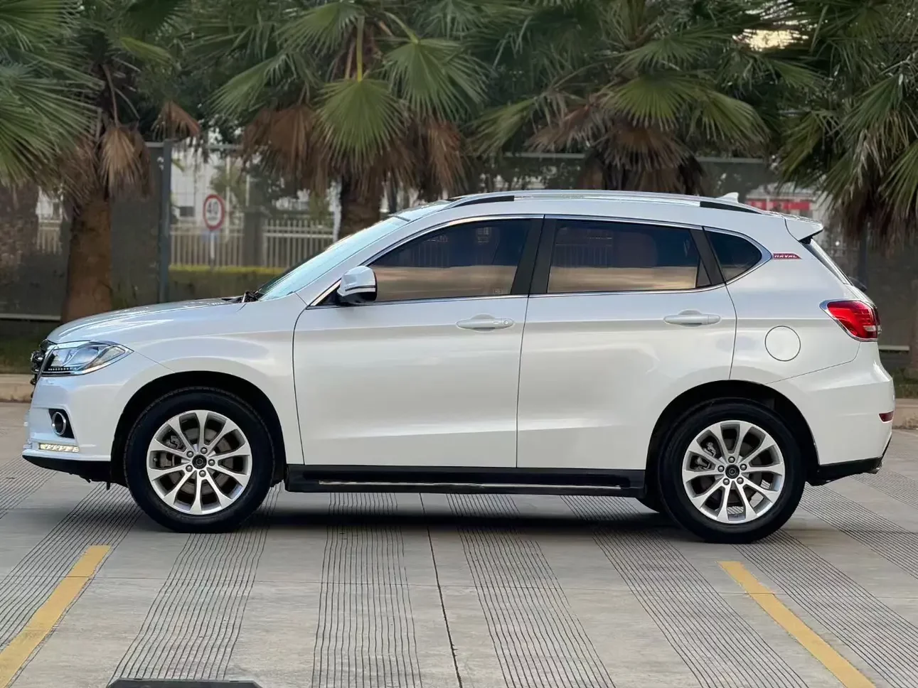 Haval H2