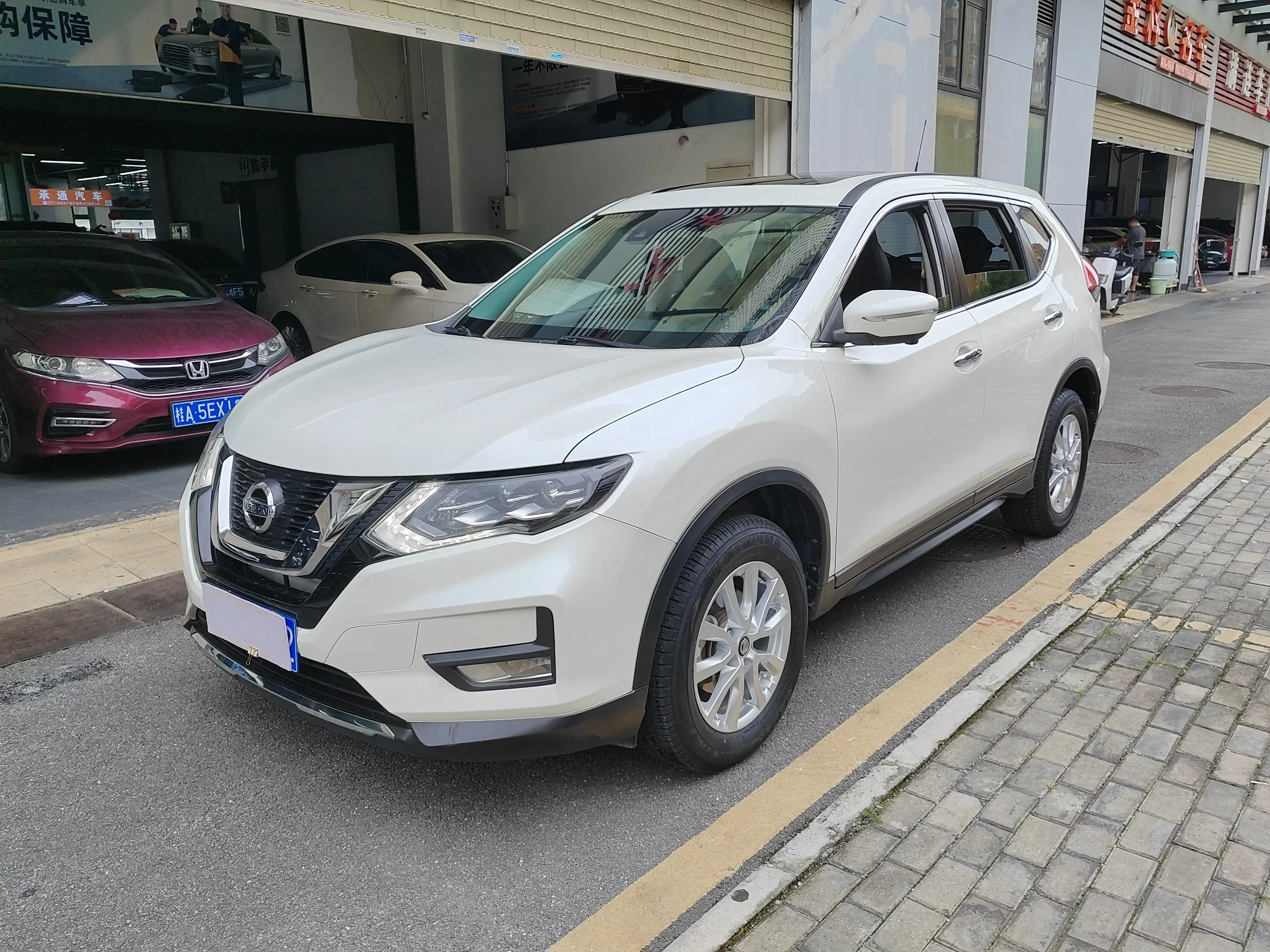 Nissan X-Trail