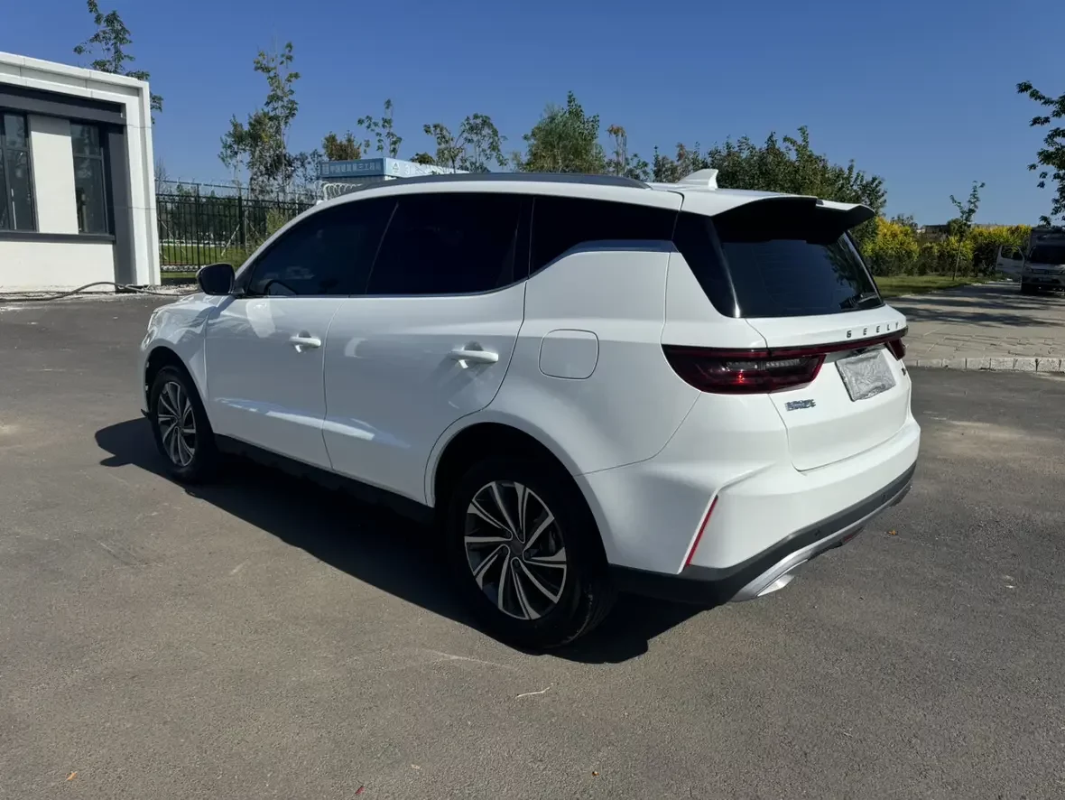 Geely Vision X6