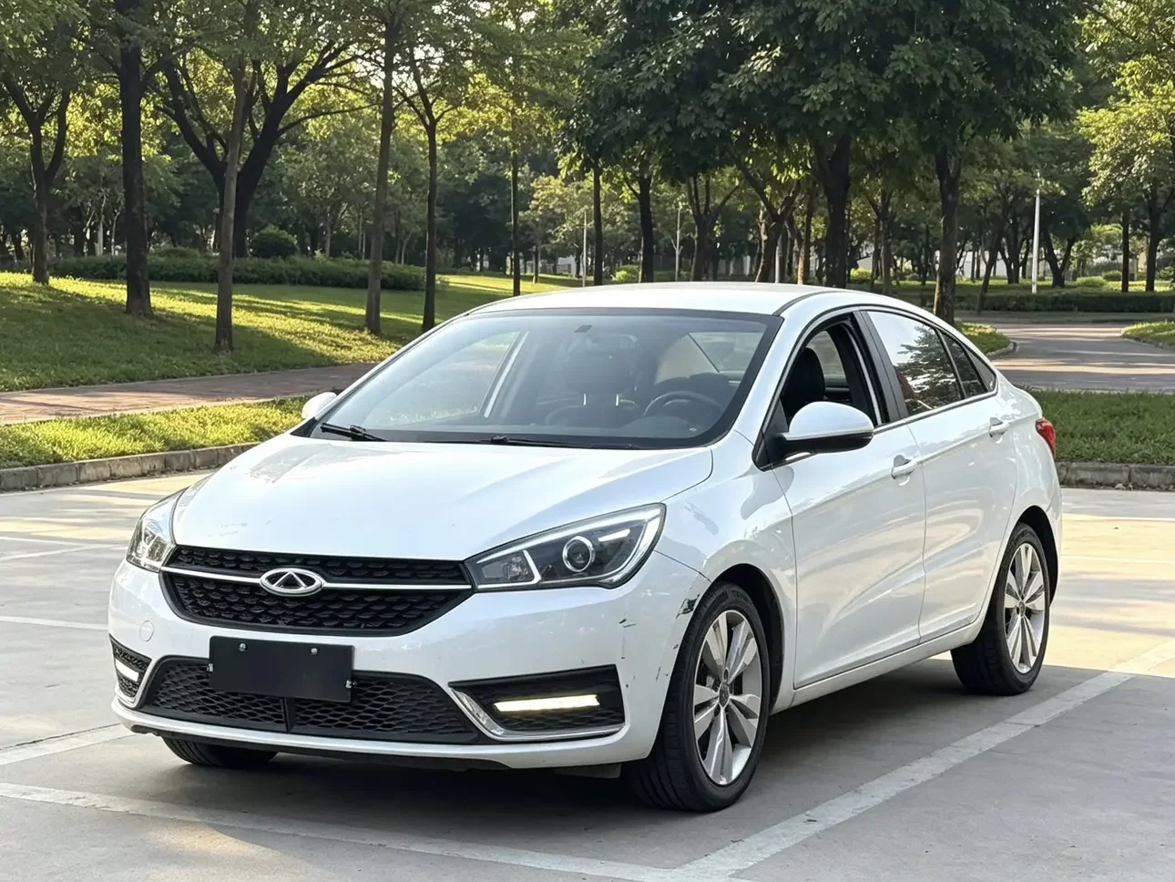 Chery Arrizo 5