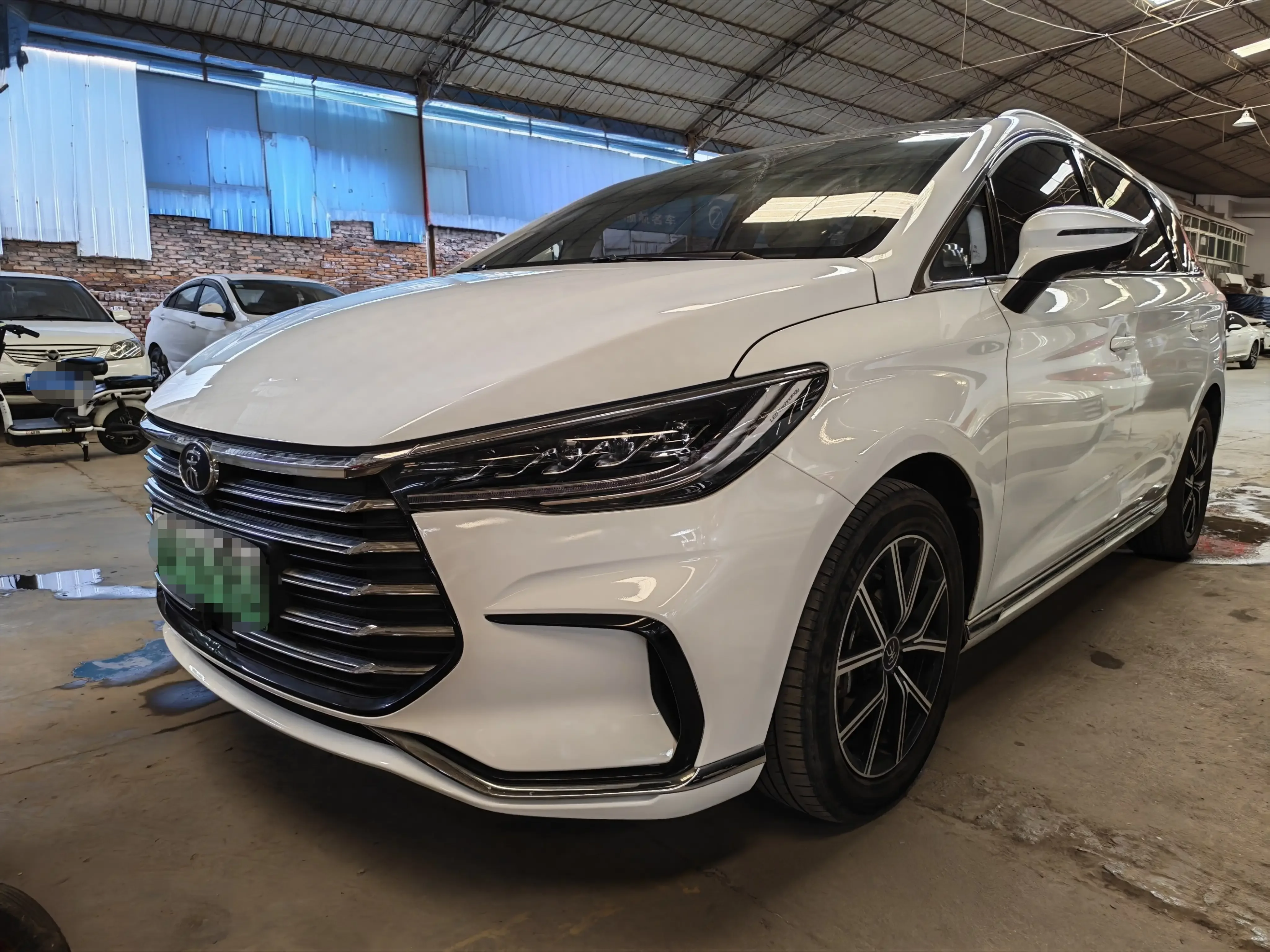 BYD Song MAX DM