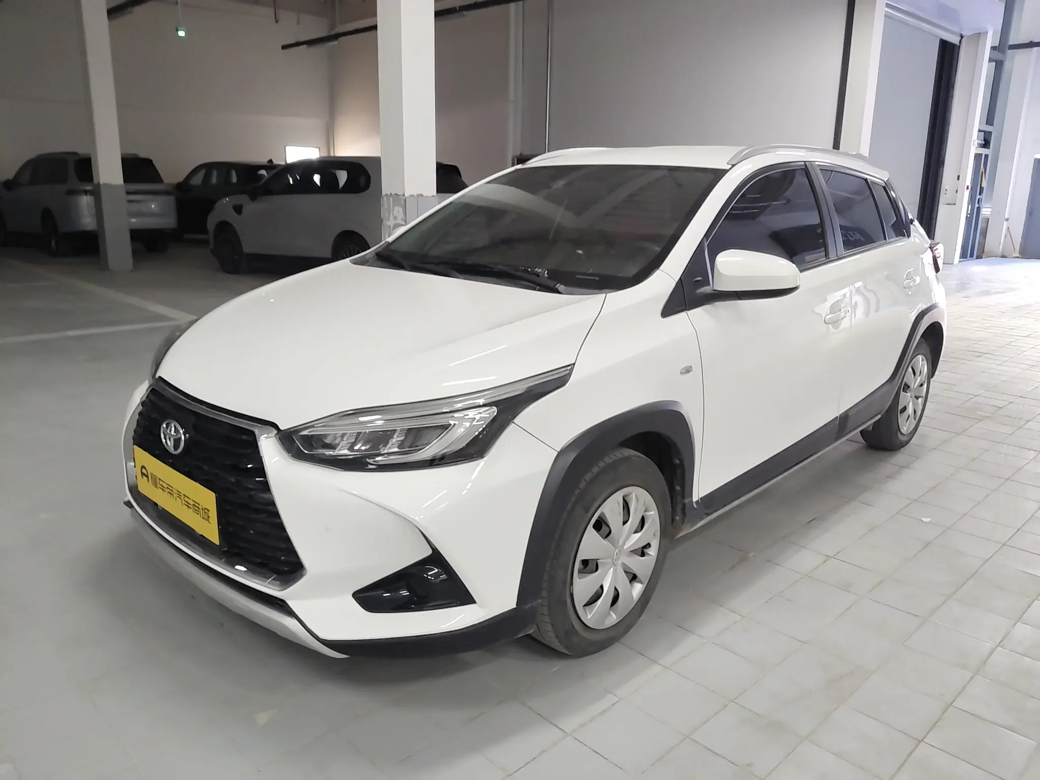 Toyota Yaris L
