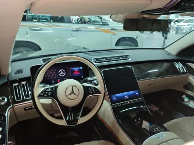 Mercedes-Benz Maybach S-Class