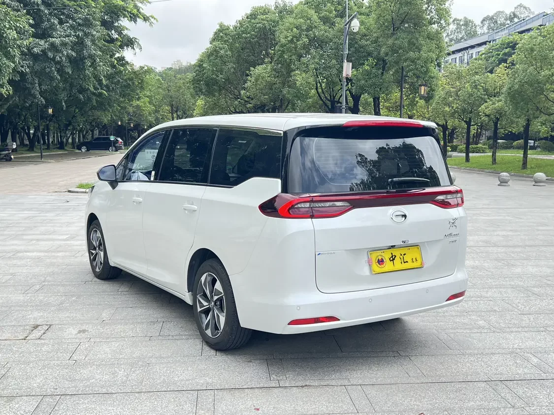 GAC Trumpchi M6
