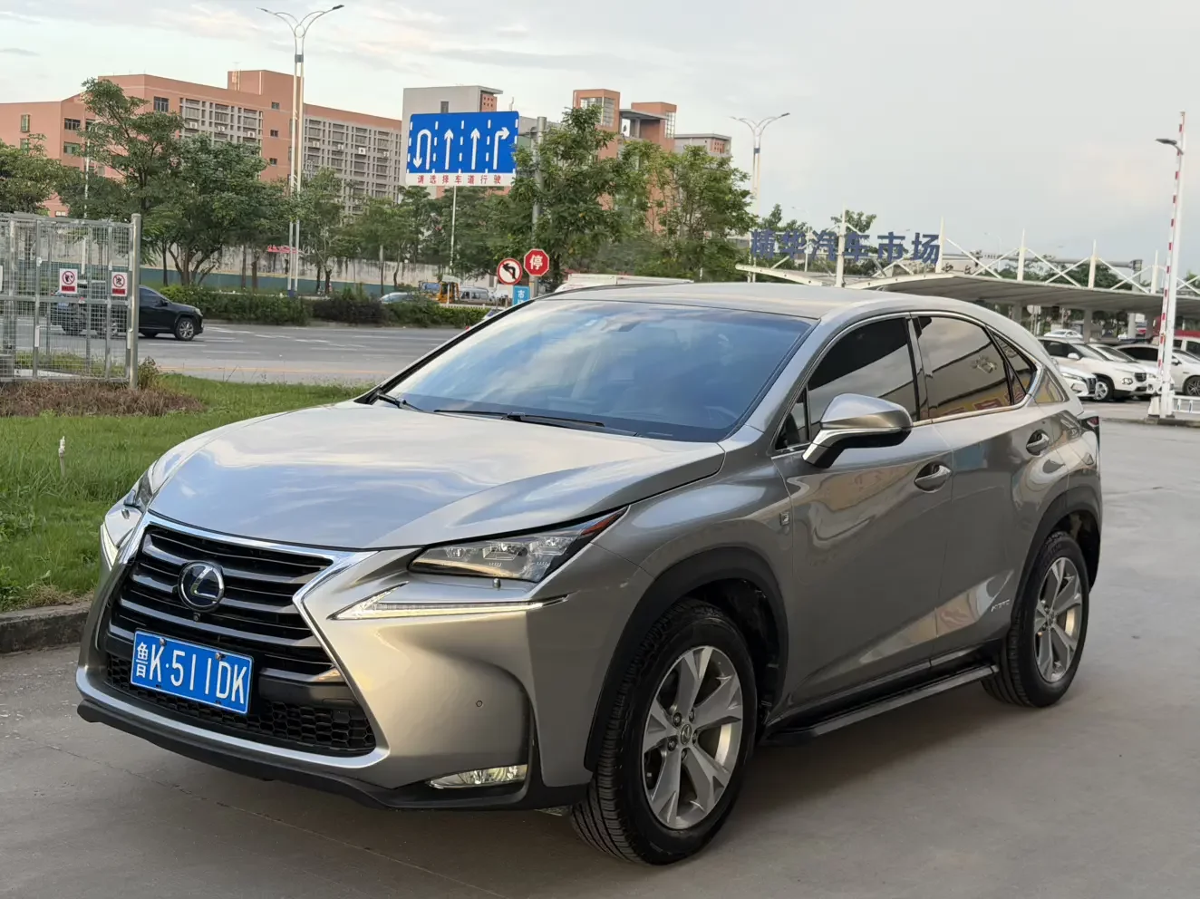 Lexus NX
