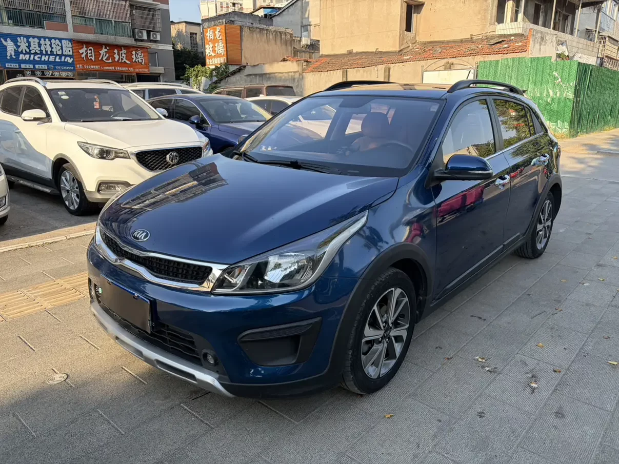 Kia KX CROSS