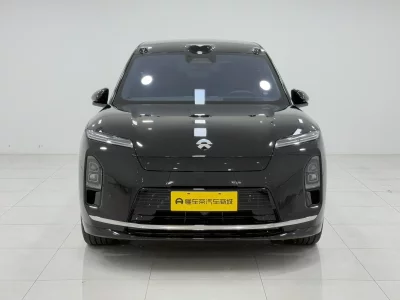 NIO ES8