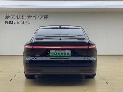 NIO ET7