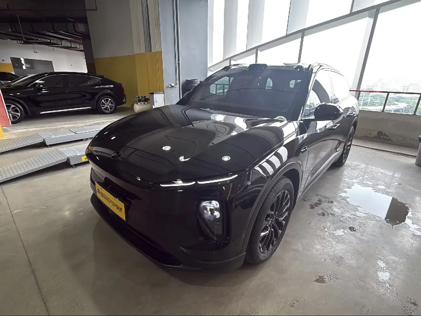 NIO ES6