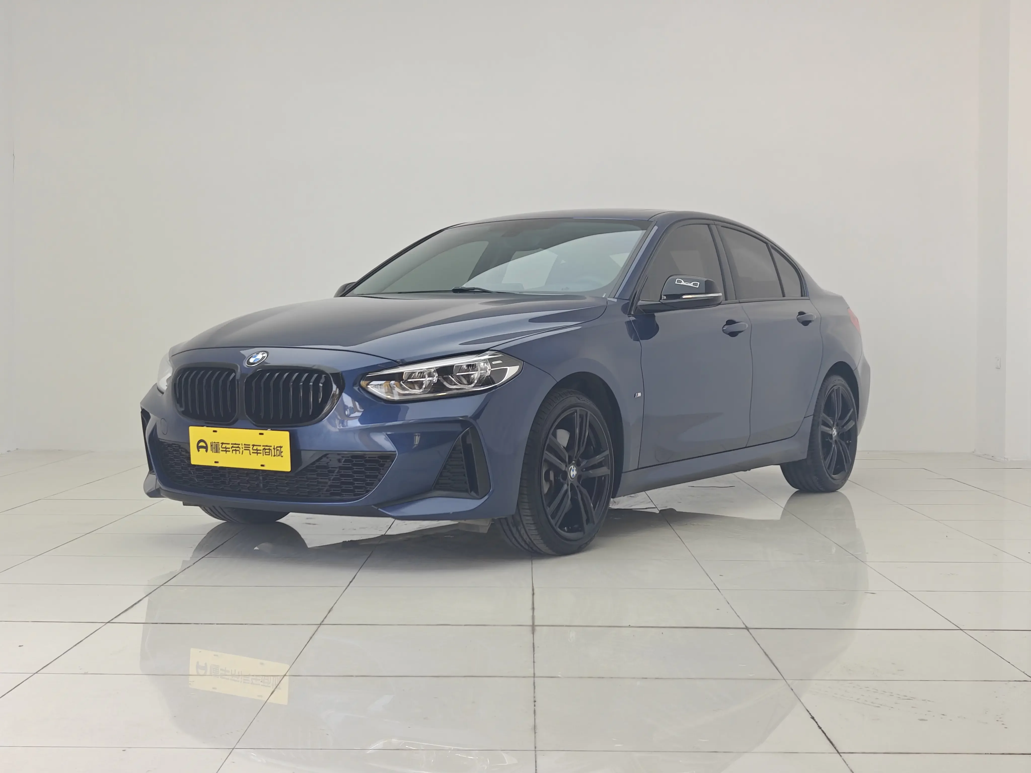 BMW 1-SERIES