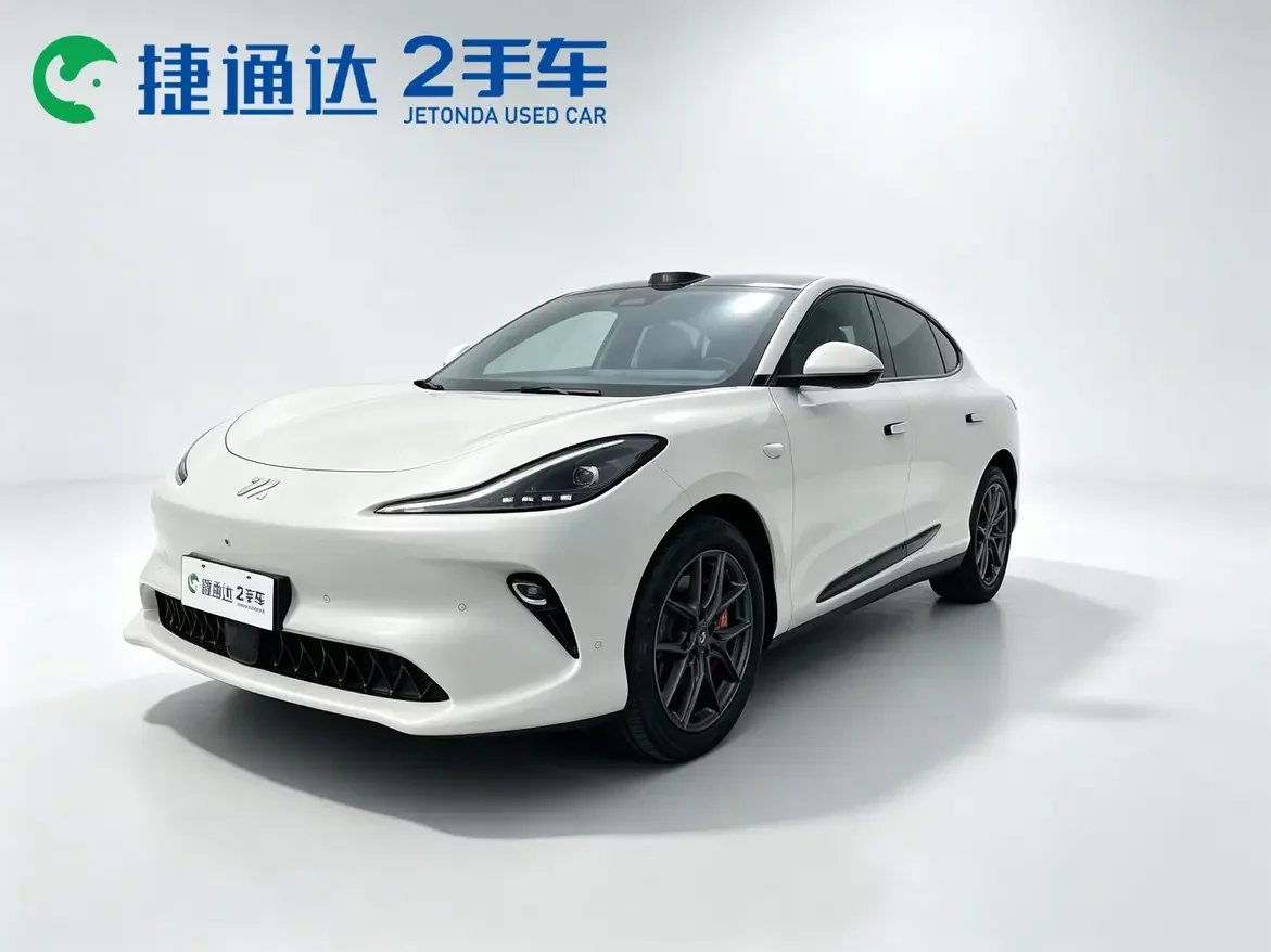 IM Motors Zhiji LS6