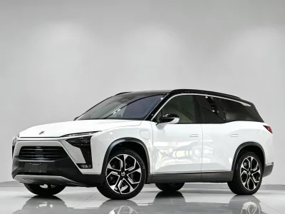 NIO ES8