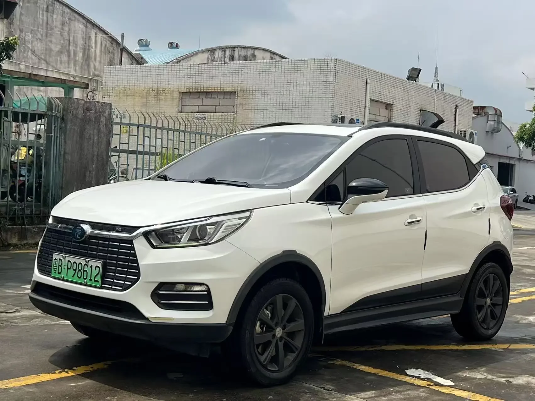 BYD Yuan EV