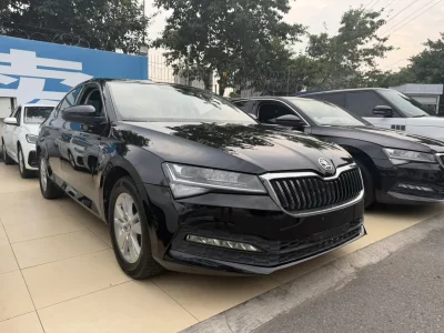 Skoda SuperB