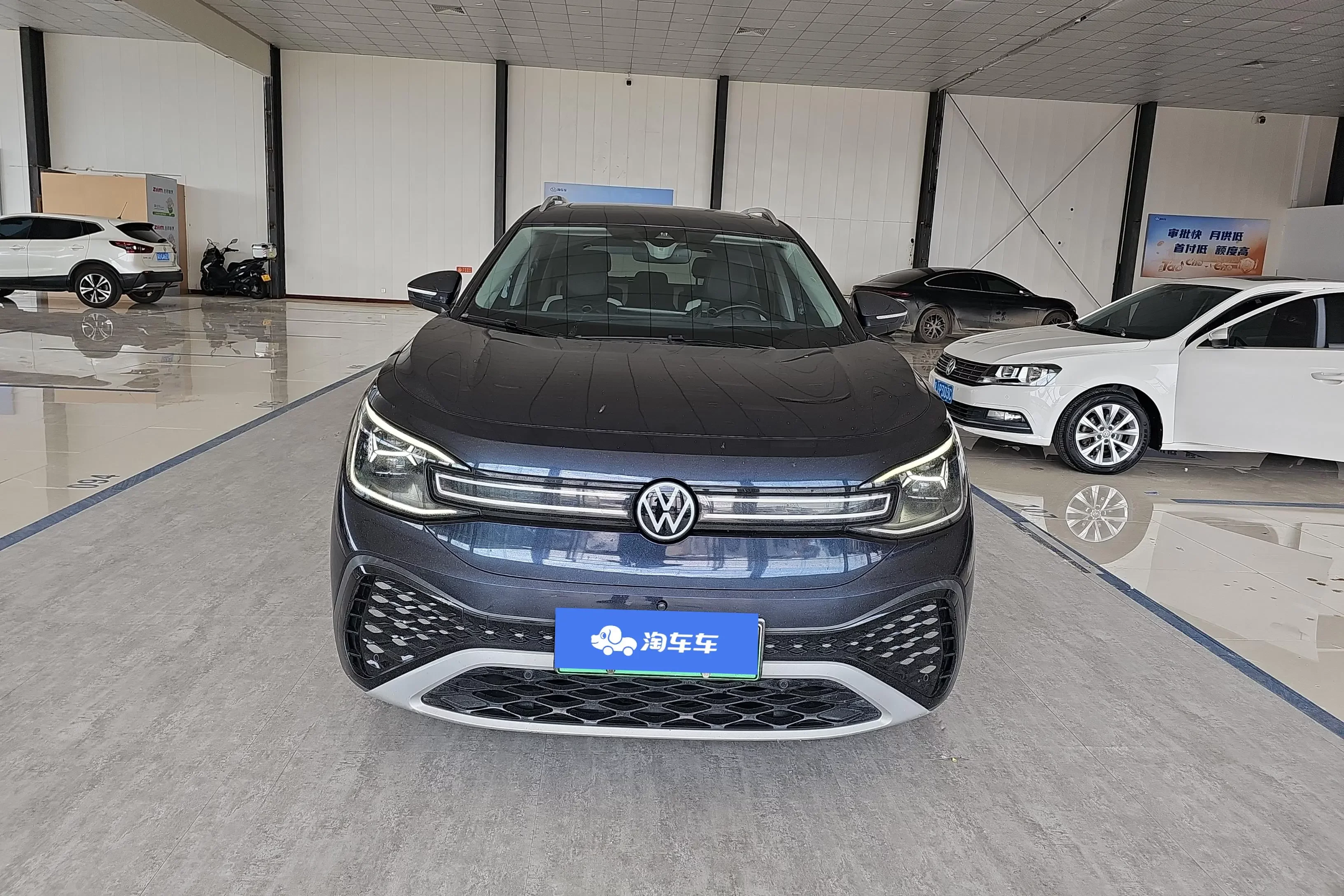 Volkswagen ID.6 CROZZ