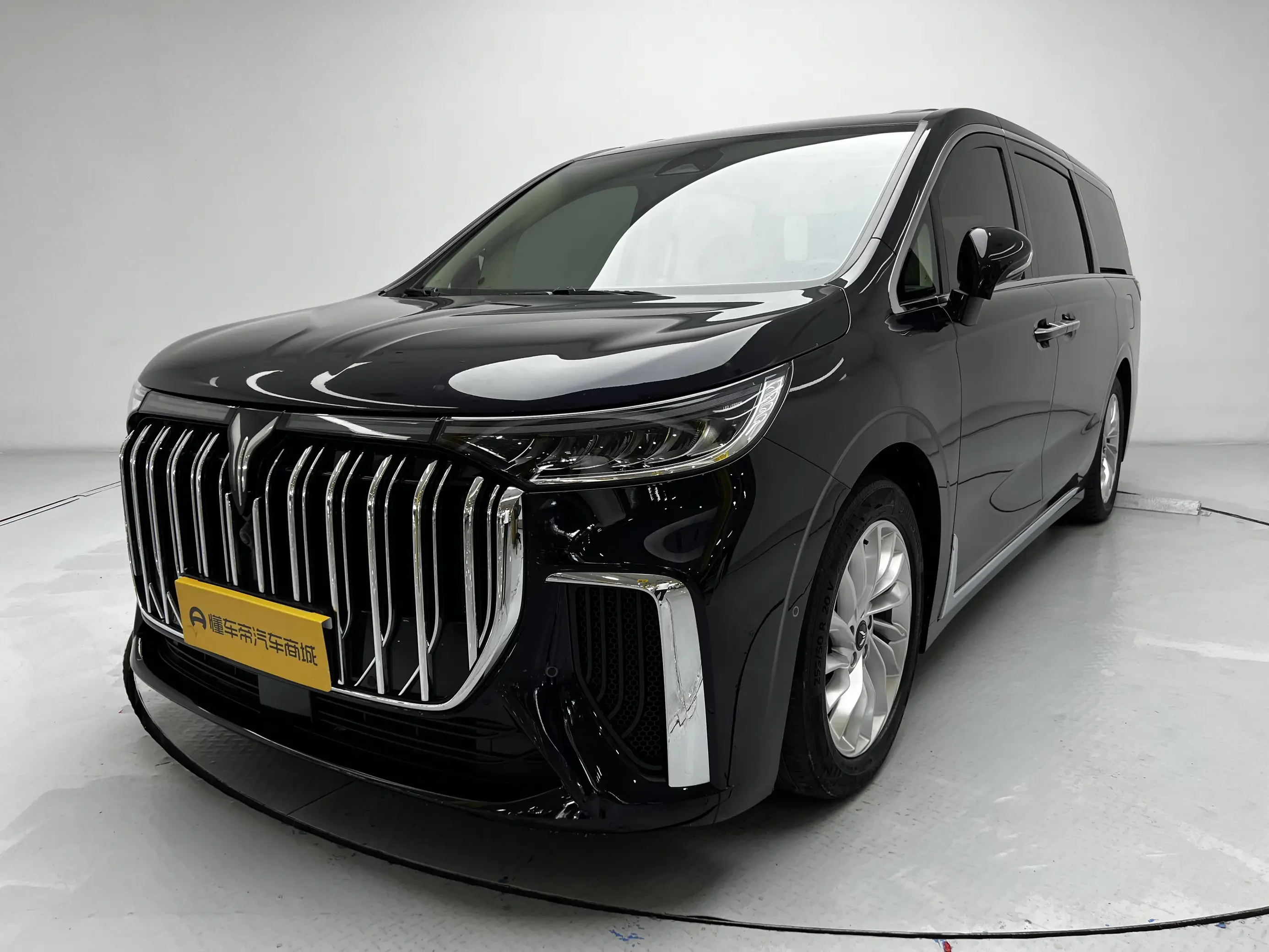Voyah Lantu Dreamer PHEV