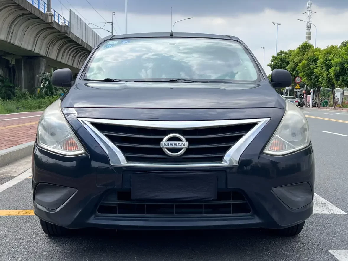 Nissan Sunlight