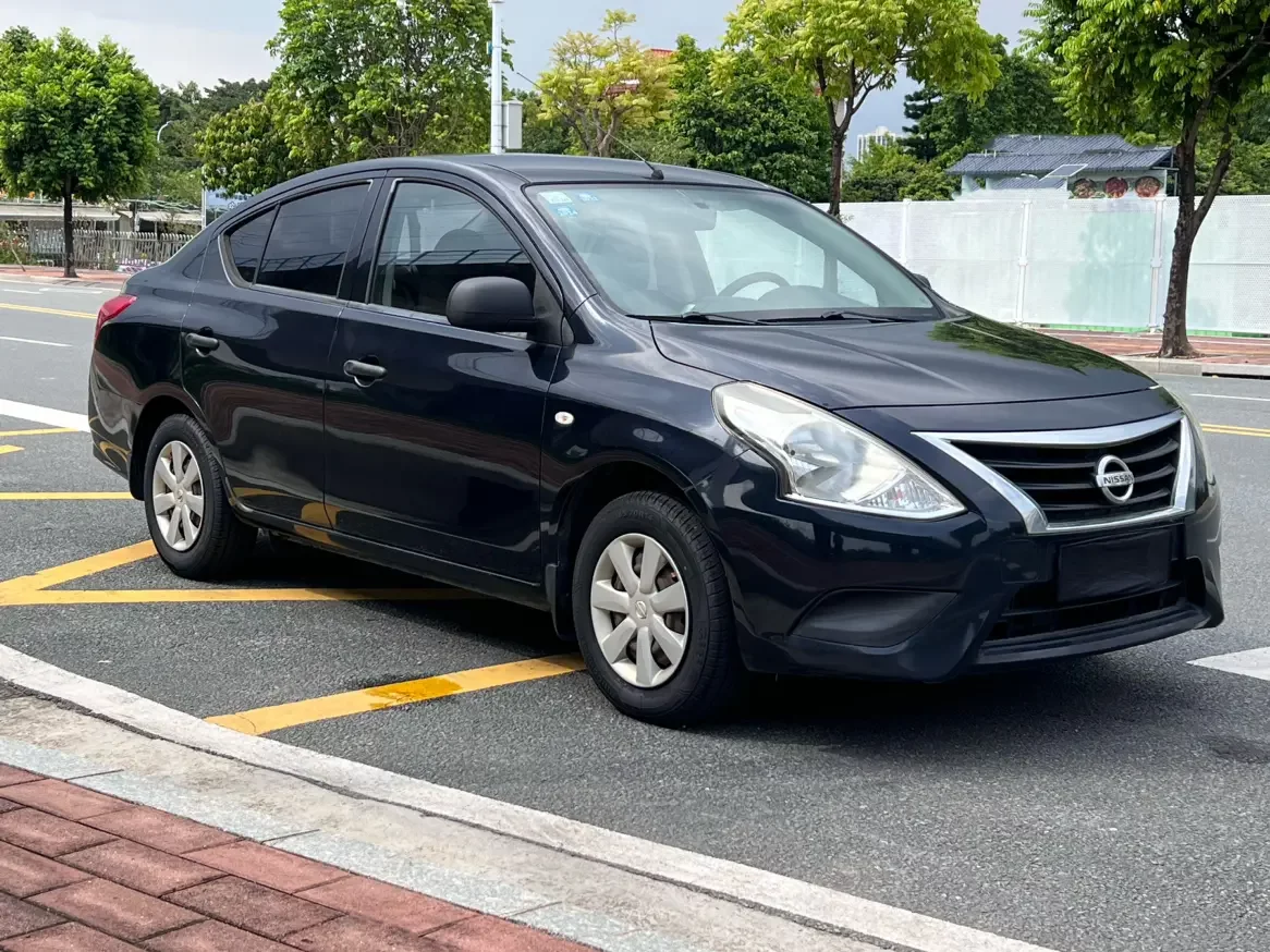 Nissan Sunlight