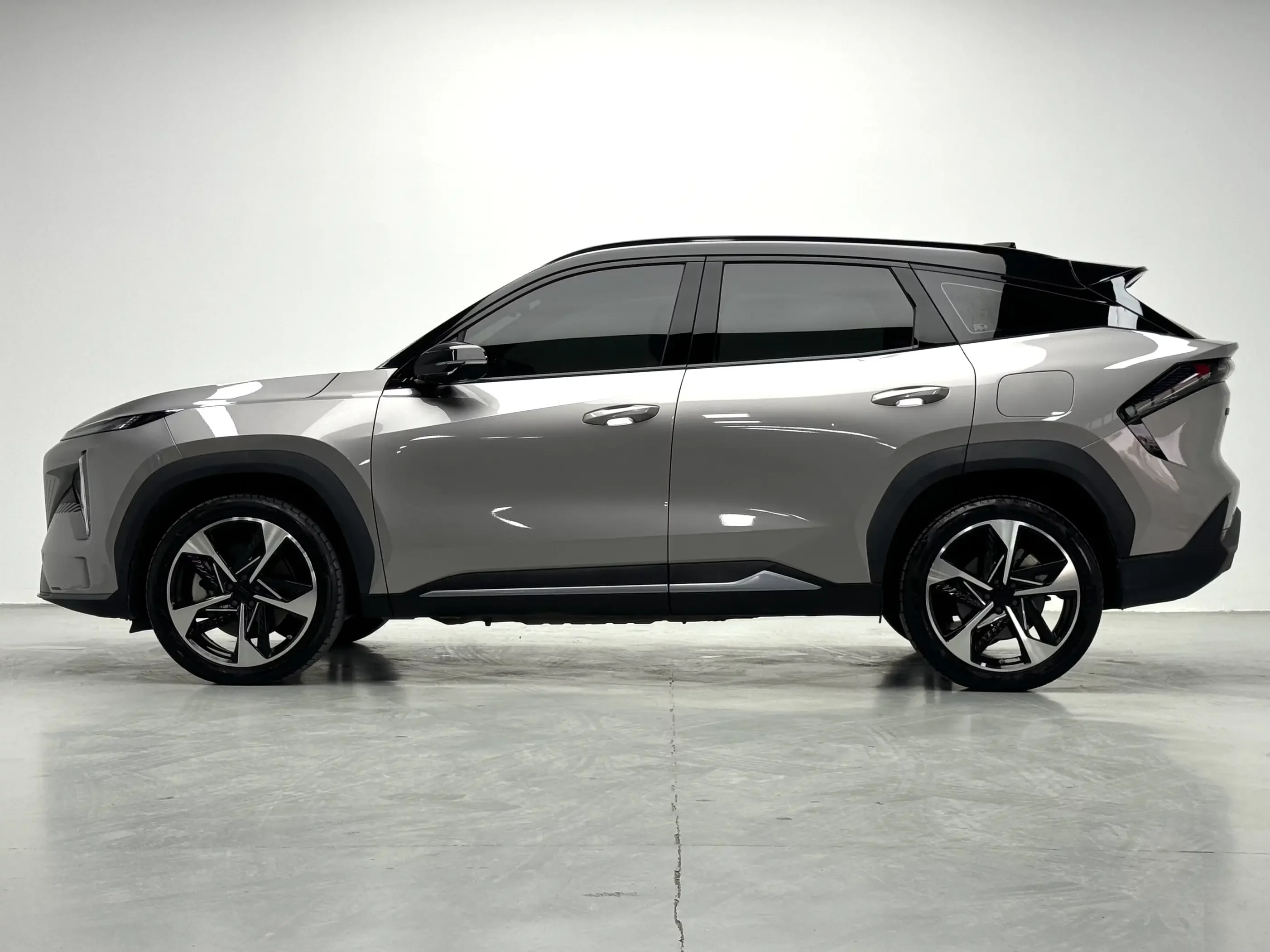 Geely Galaxy L7
