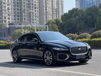 Jaguar XFL