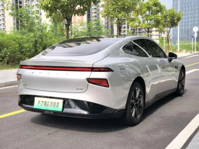 XPeng P7