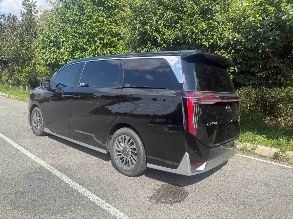 GAC Trumpchi M8