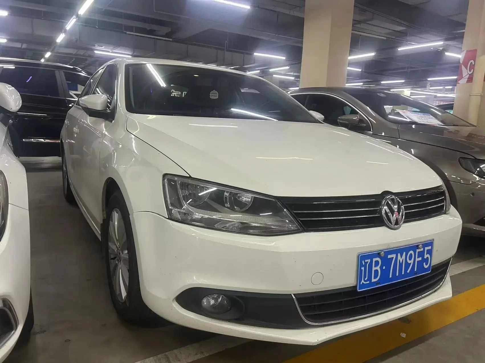 Volkswagen Sagitar