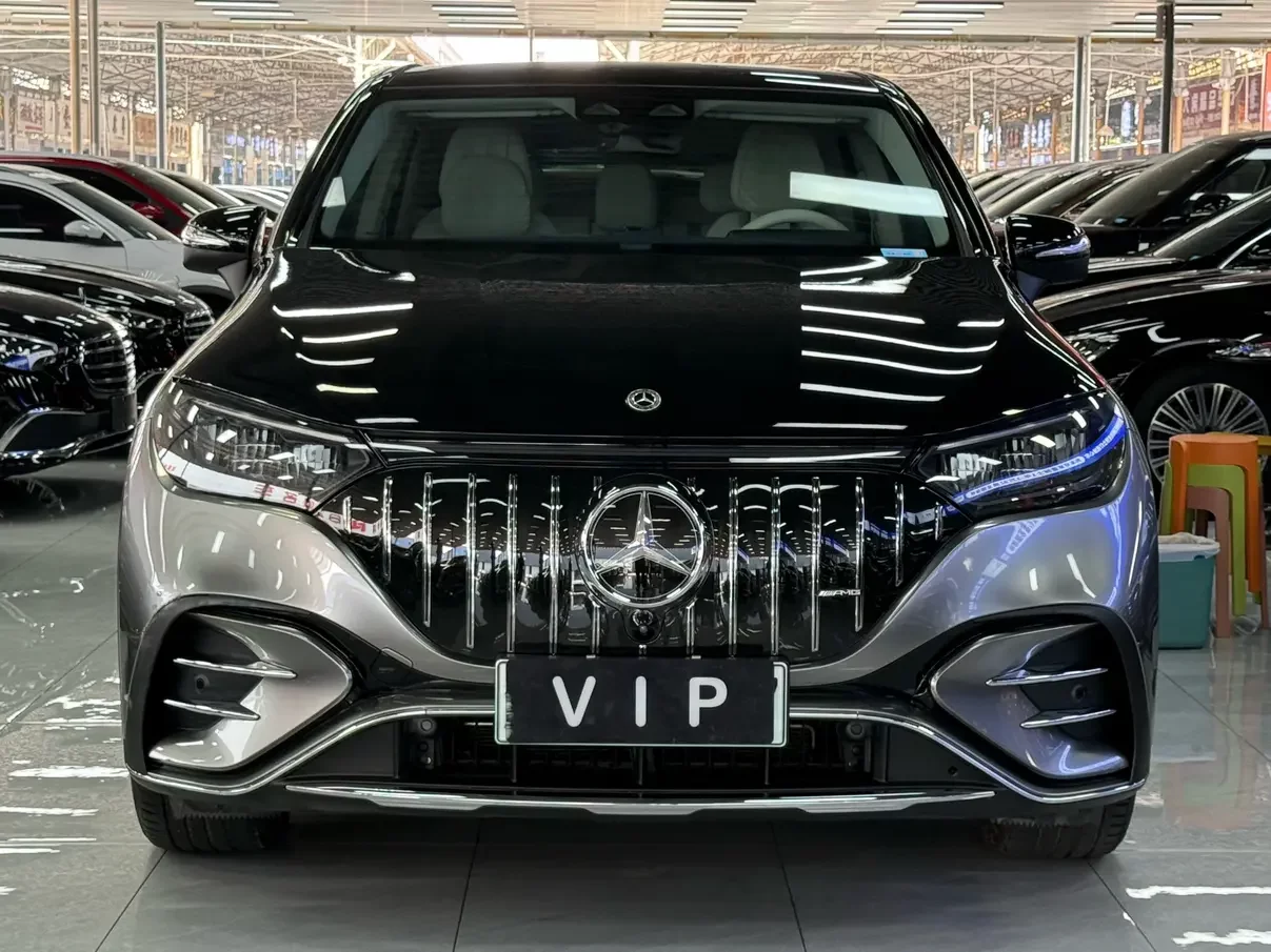 Mercedes-Benz EQE SUV