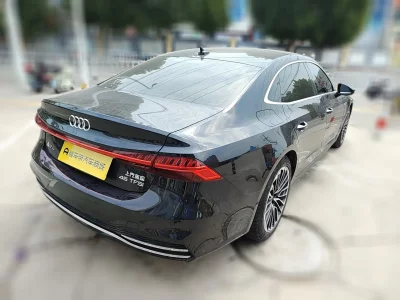 Audi A7L