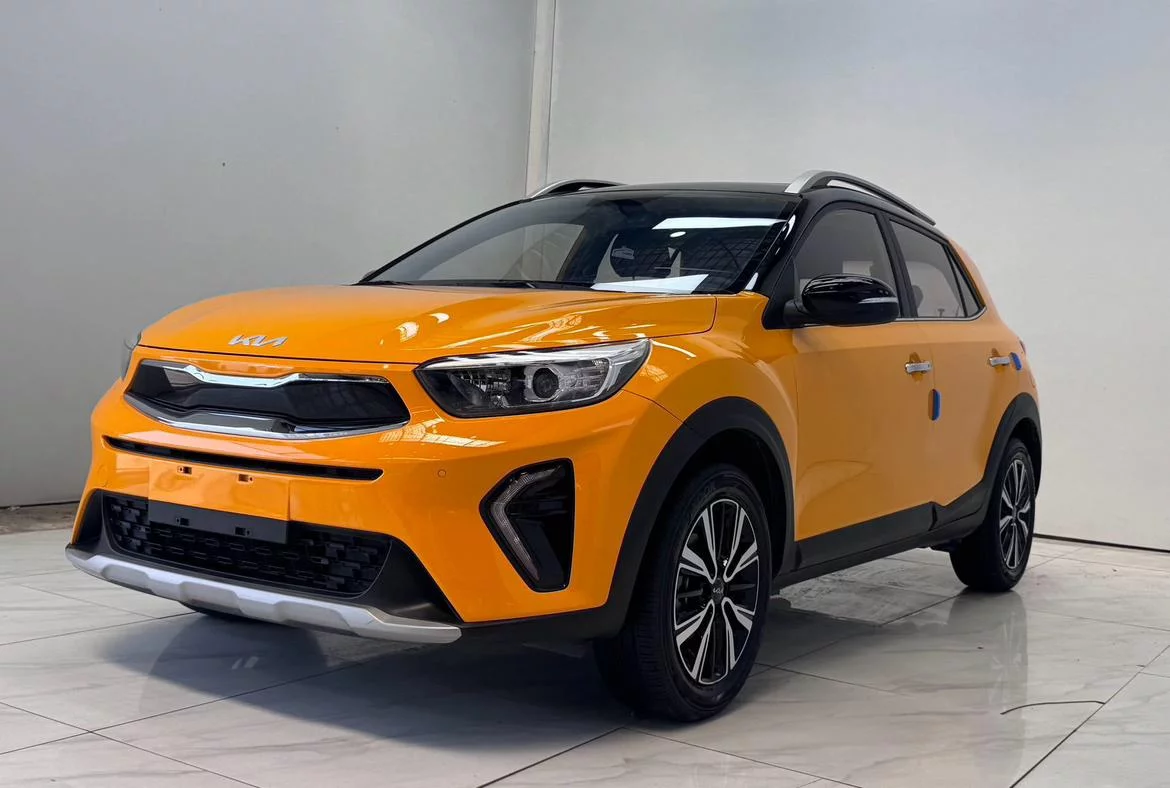 KIA KX1