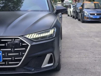 Audi A7L