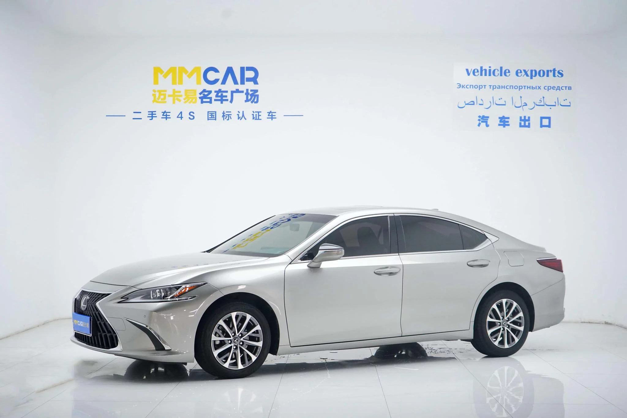 LEXUS ES