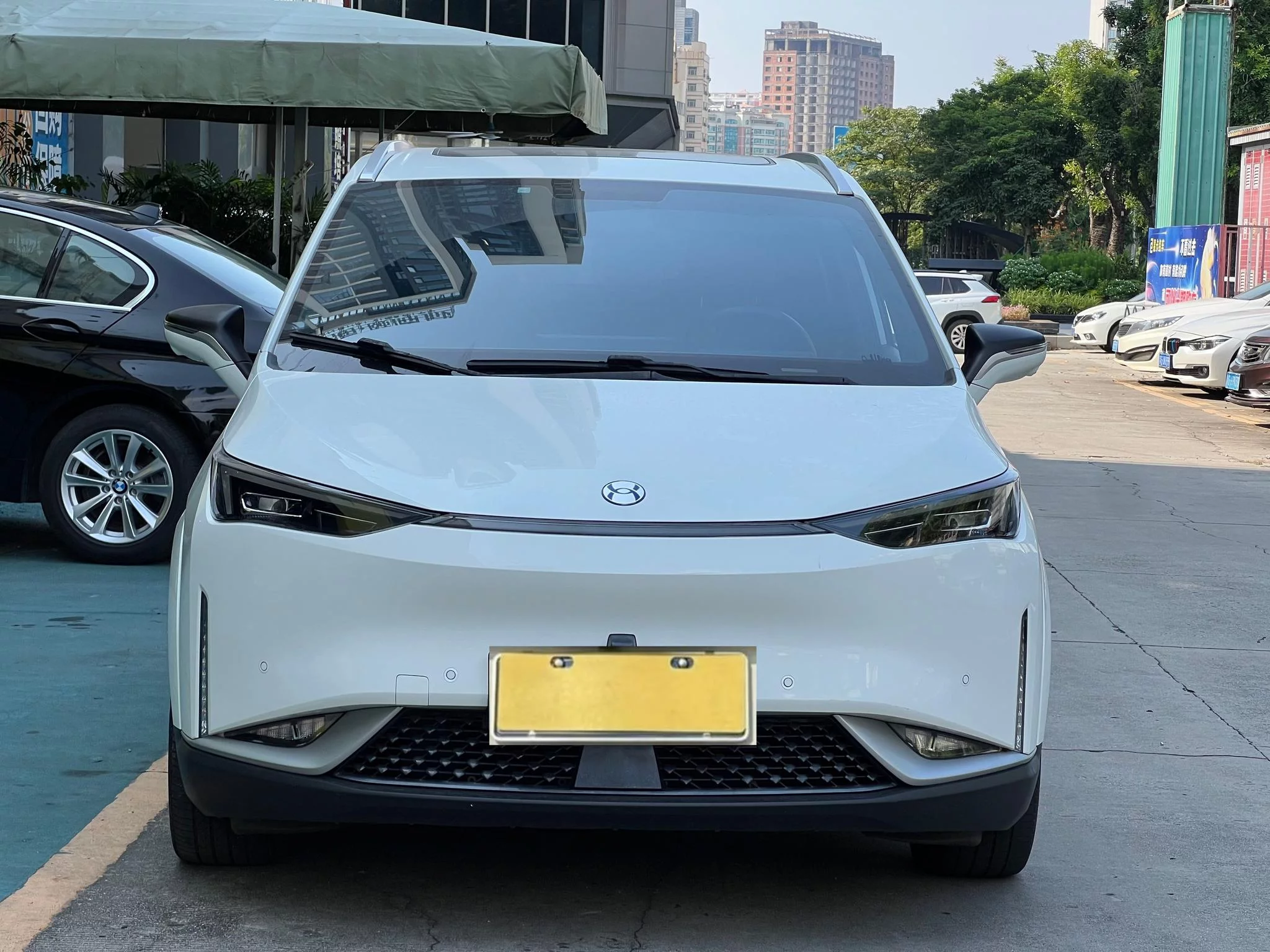 HYCAN Hechuang Z03