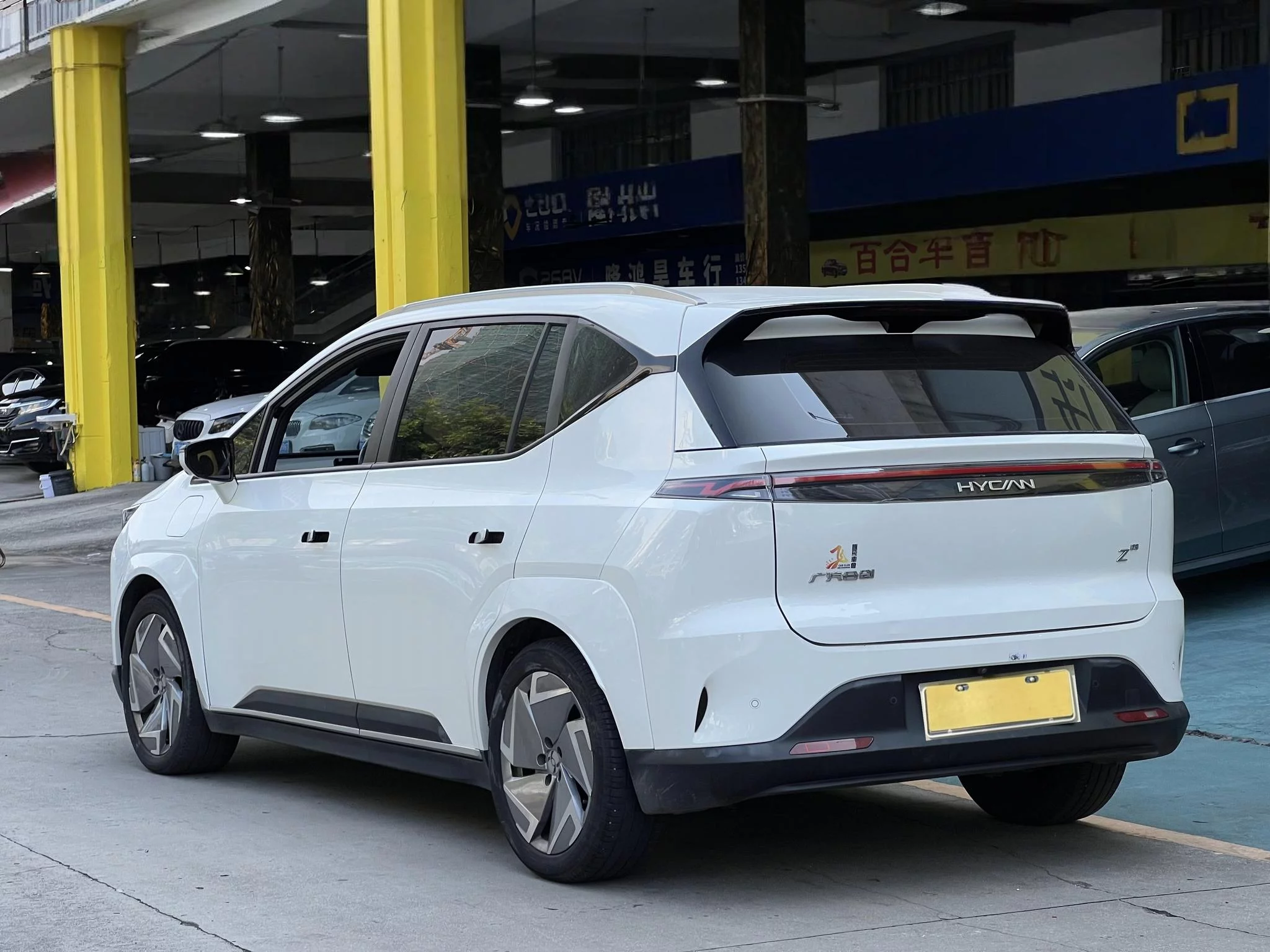 HYCAN Hechuang Z03