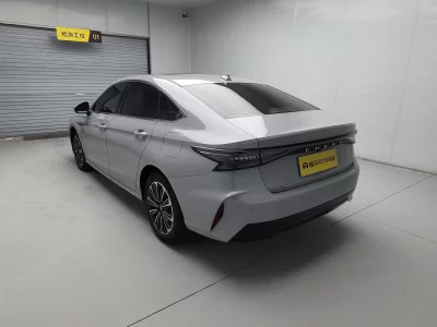 Chery Fengyun A8