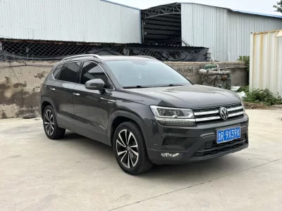 Volkswagen Tharu