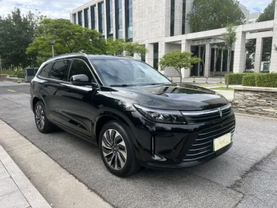 AITO M7
